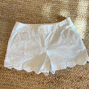 Scalloped Loft shorts